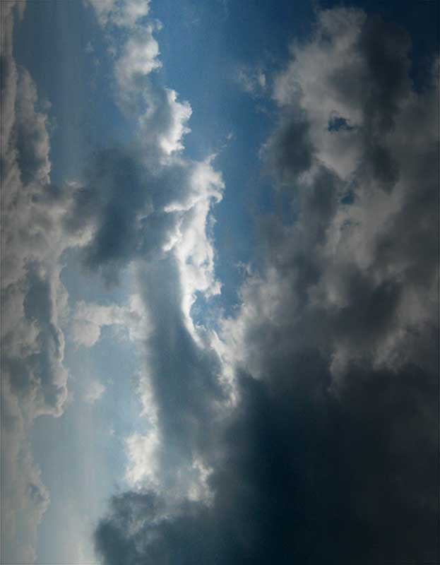 Скажи мне, о чём ты грустишь, Непогода?