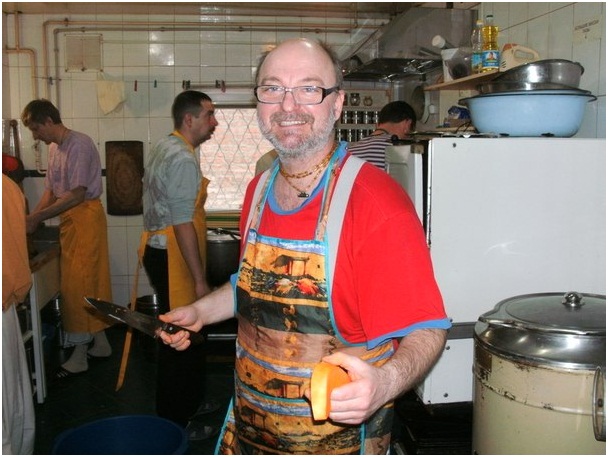 Хороший пуджари для храма клад