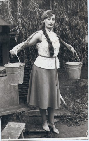 Есть женщины в русских селеньях