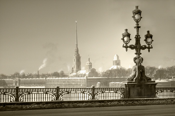 Петропавловская крепость чб