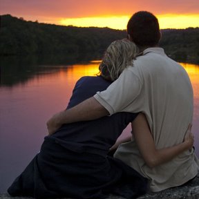 Любовь, как сказка к нам приходит