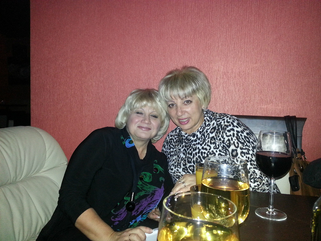 Подруги. Светлане Дорошенко посвящаю...