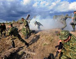 Встал батальон