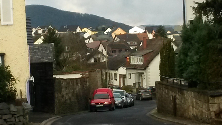 Я по немецким улочкам бродил