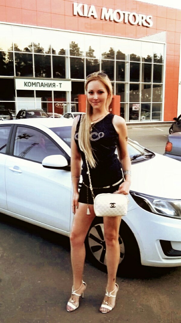 Вам покой не даёт - чем дышу и живу