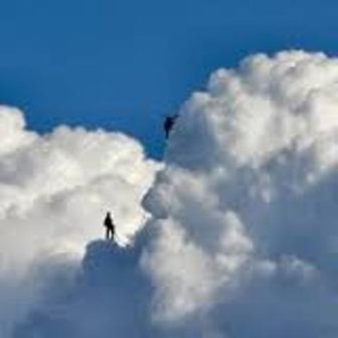 Мы все как альпинисты карабкаемся вверх...