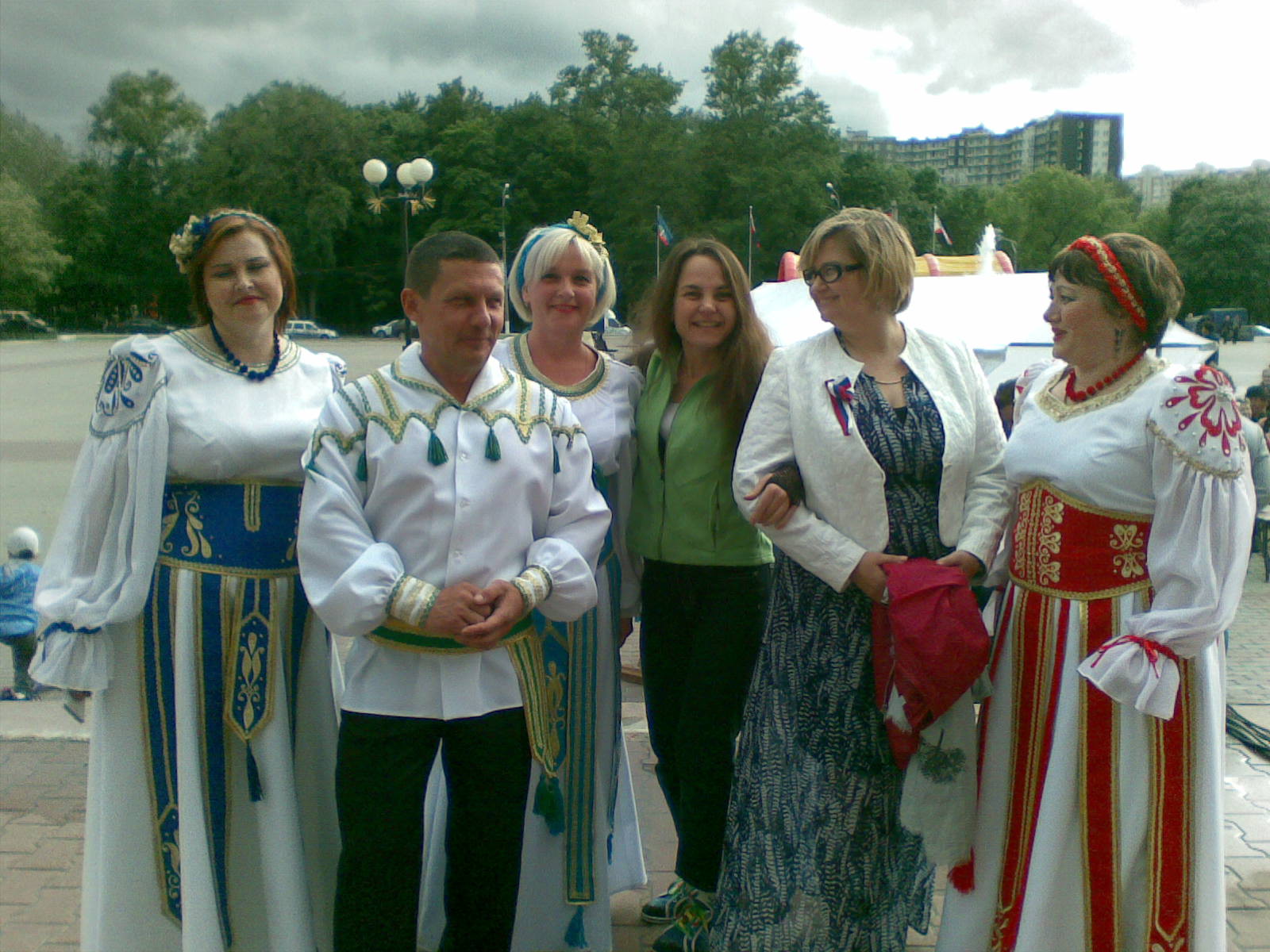 Как здорово! Благодарю! Как Вы прекрасны! Я пою!