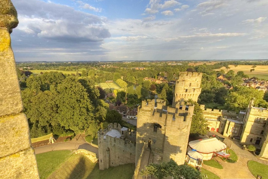 Две башни в замке. Действие IV, картина 4