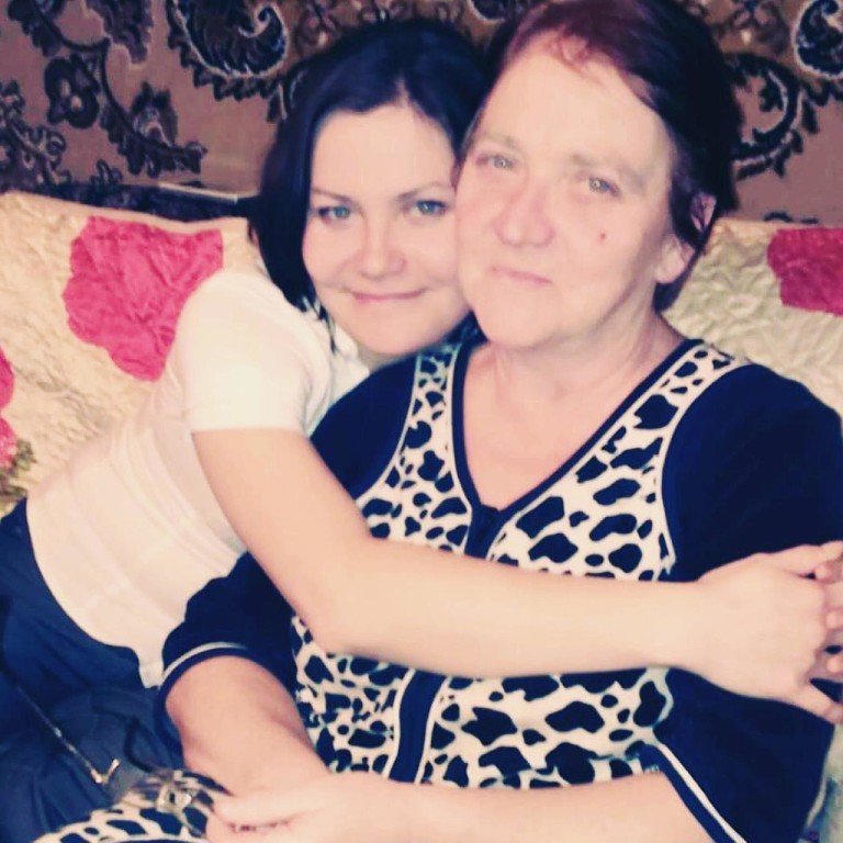 Поговори со мною, мама...