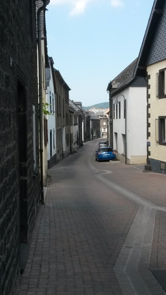 Я брел по улицам чужбины