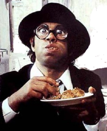 Пучит меня - как болотную муть!