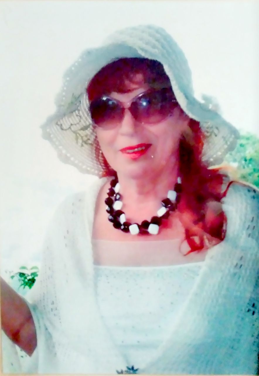 Я тихо погашу свечу