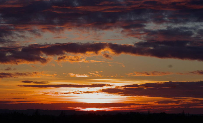 Там фантомом время ход свой остановит...