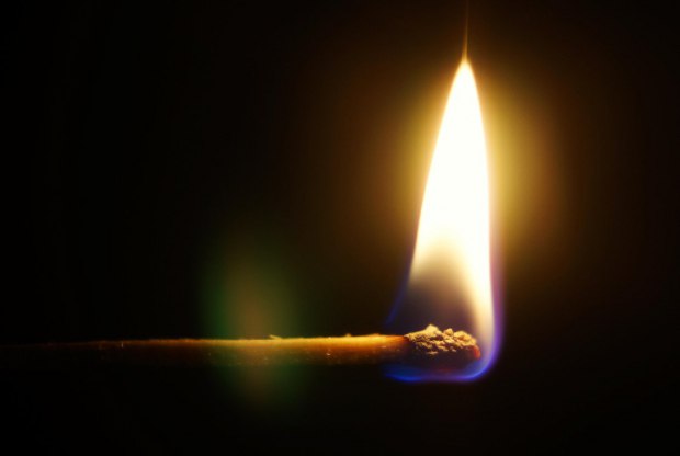 Сжигаю юность