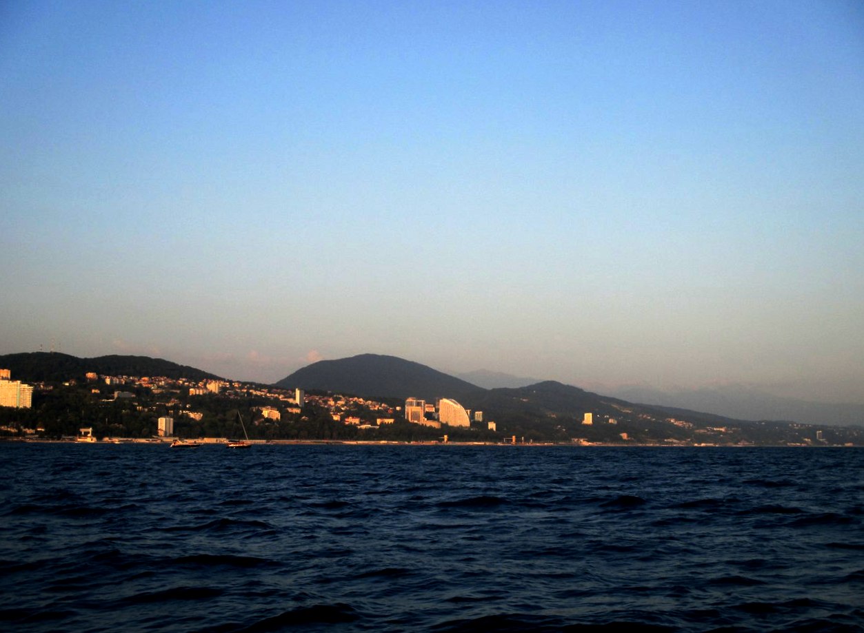 Вечерняя морская прогулка