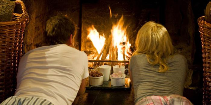 Когда еловыми ветвями...