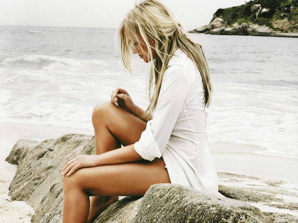 Ей хочется романтики