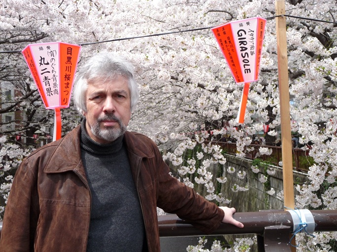 Ты вновь сюда вернешься, старый друг