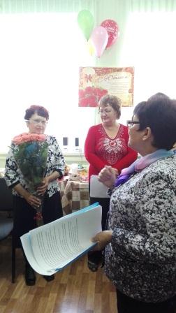 Валентине Васильевне и Лидии Петровне посвящается