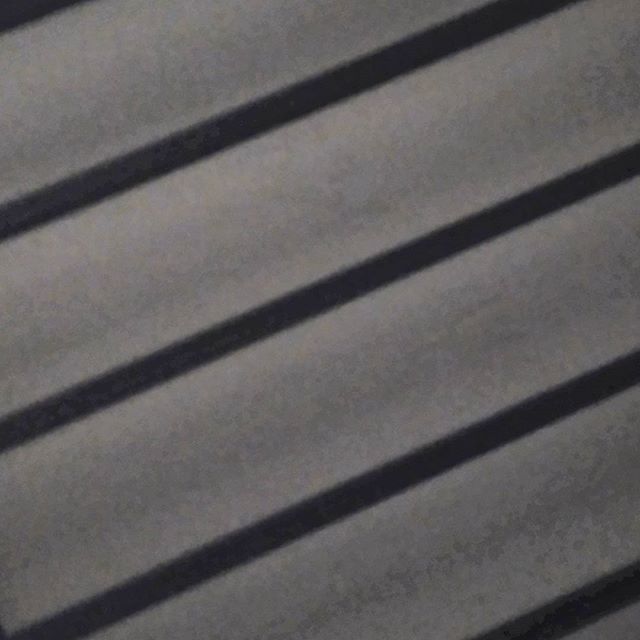 У реальности предлог наверное