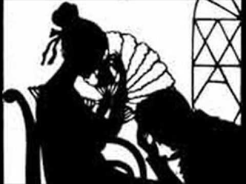 Она была скромна...