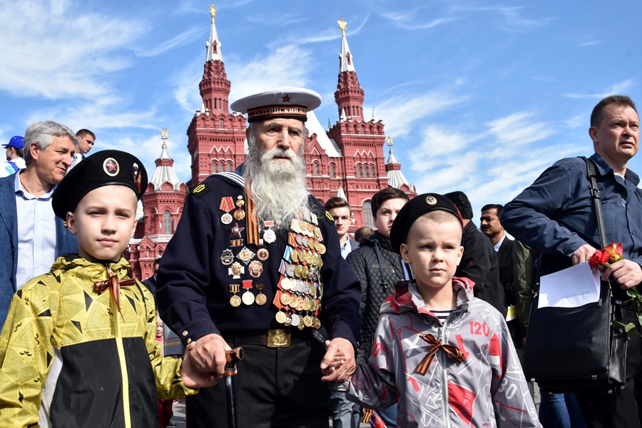 Жизнеутверждение. Владимир Длугоканский