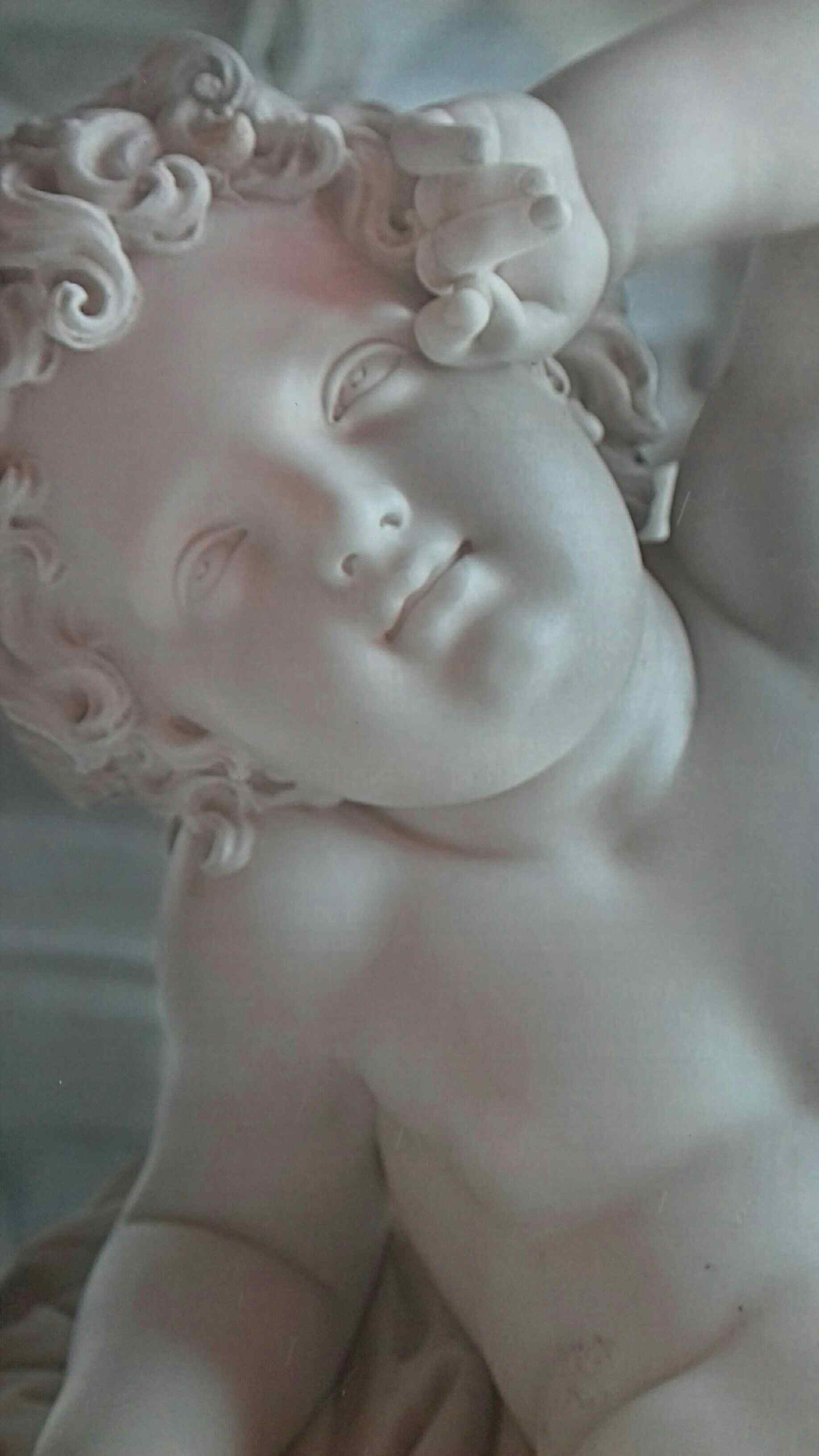 Лаская слух прекрасных дам...