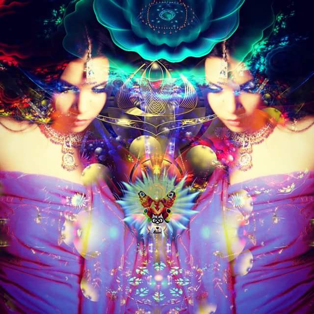 Тишина в тишине забродила... (Сергеев Сергей Сергеевич) / Стихи.ру