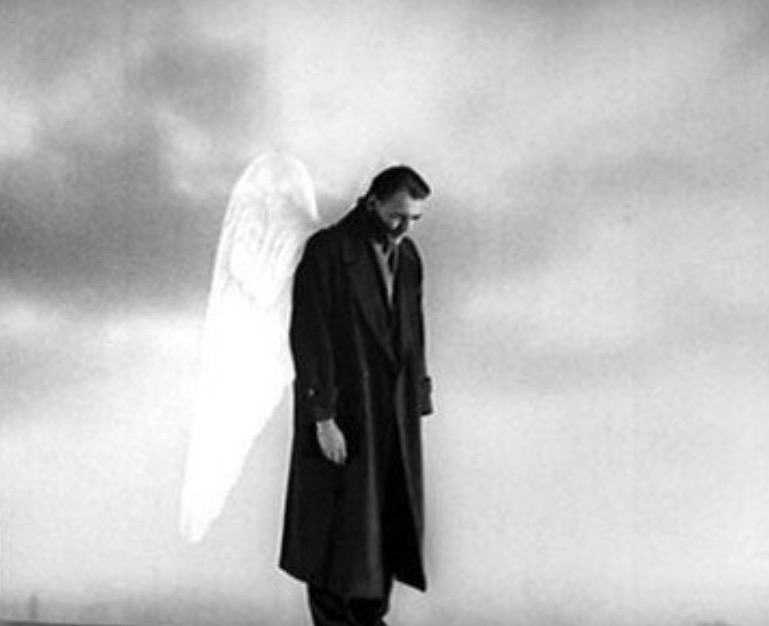 Бог крылья дал!