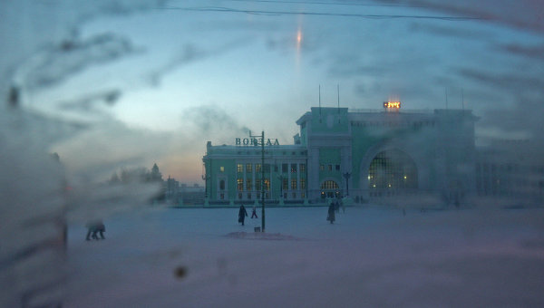 Город съежился