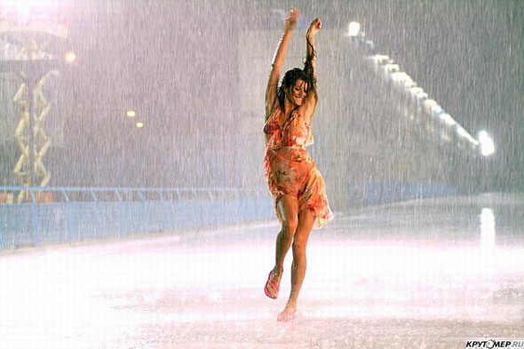 Она любовь. Моя любовь