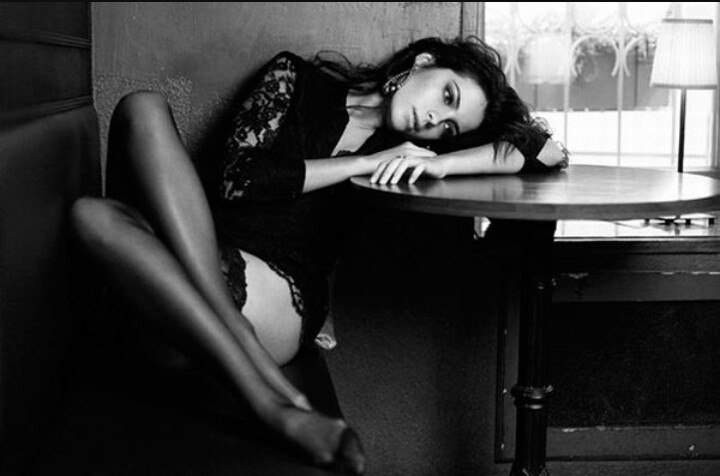 сыграла полночь злую шутку...