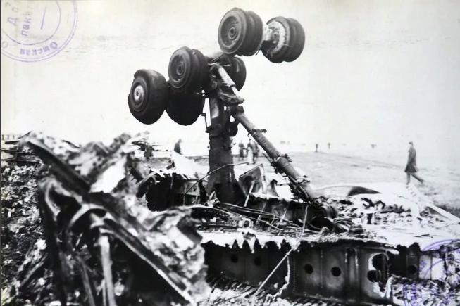 Прилетели в Омск. А там засада