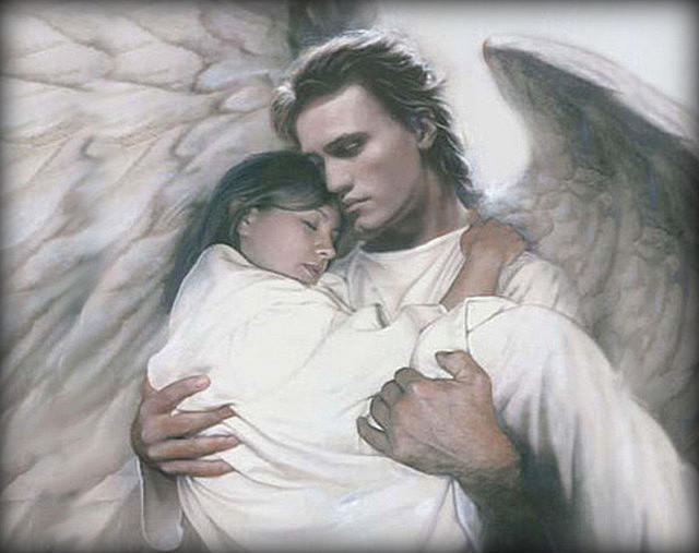 Он приходит ночью...