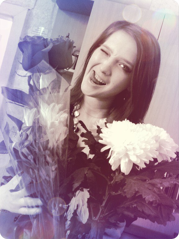 А ты меня люби, любую...