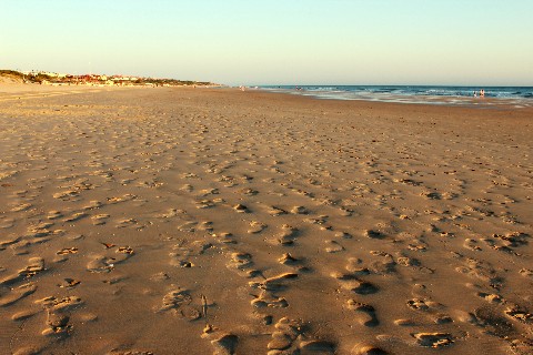 Следы человека