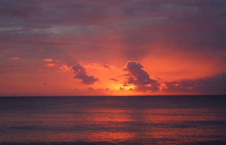 Хотя и океан нас разделяет