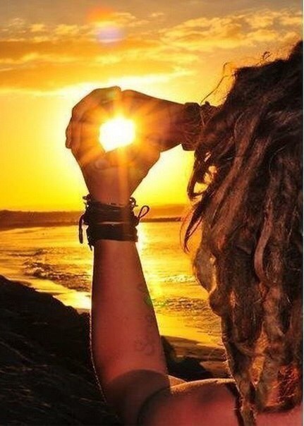 Я вдыхаю в себя рассвет!