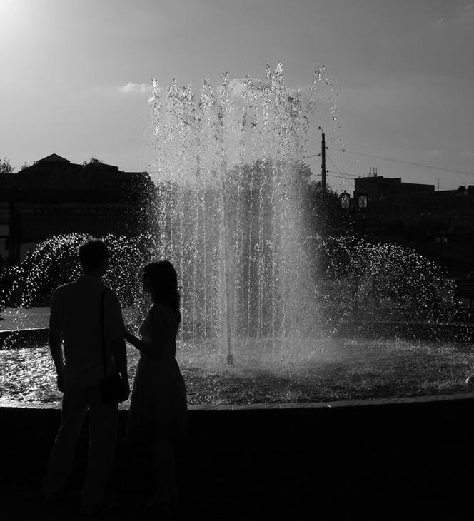 Встреча у фонтана