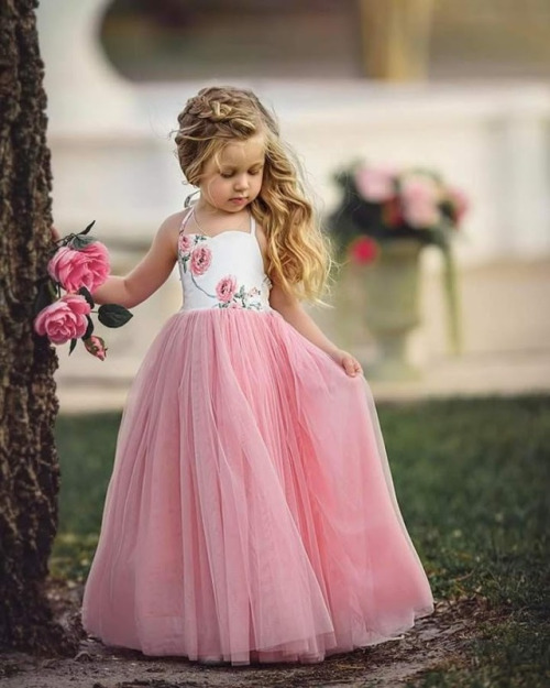 Почему все Тани плачут?