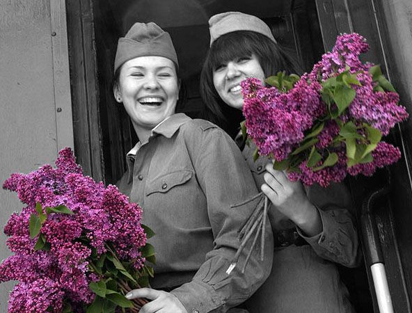 памяти женщин