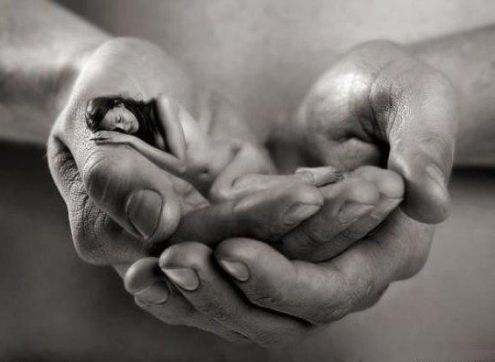 Покачай меня нежно в ладонях