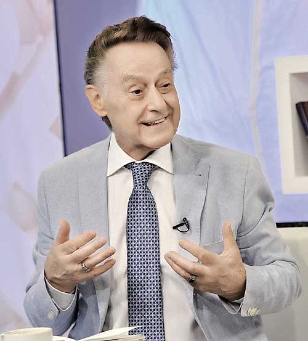 Ко дню рожденья поэта Андрея Дементьева