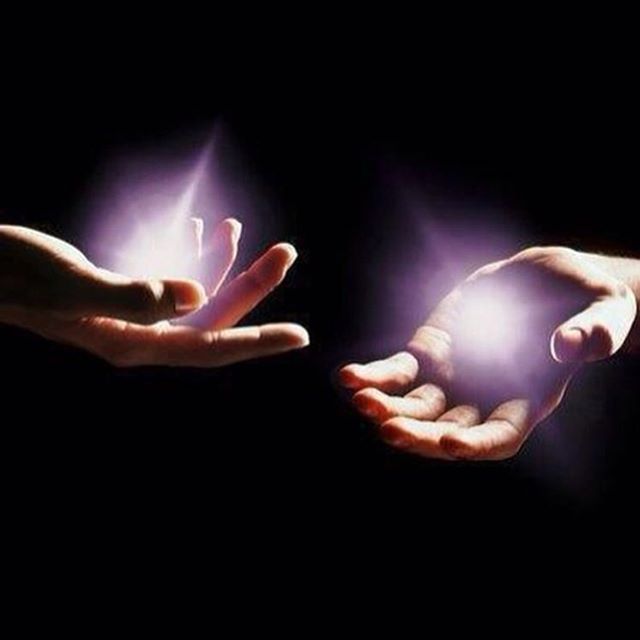 Творець... Перевела С. Груздева