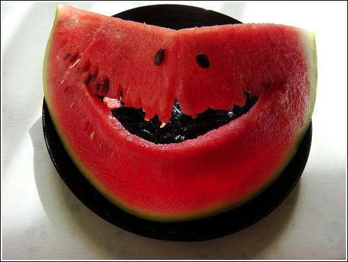 Наевшись от пуза арбуза