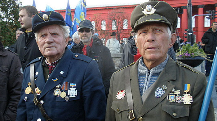 Да, были деды...