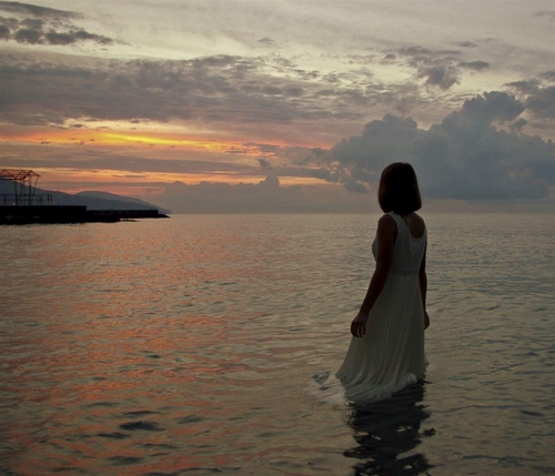 Cкорей уже бы что ли постареть...