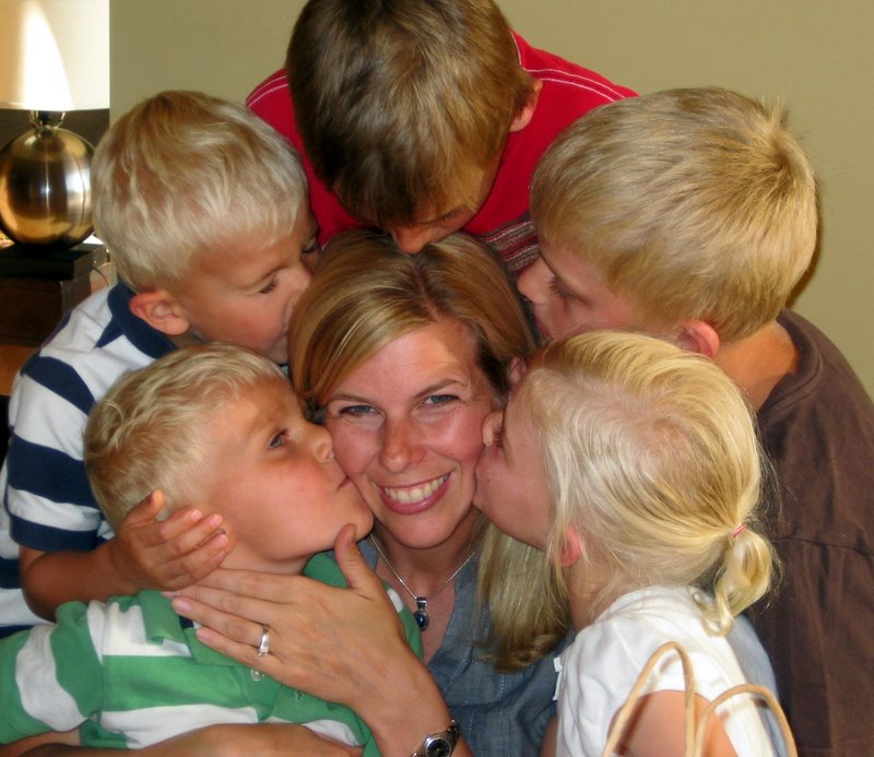 Очень сильно жаль кого-то