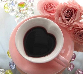 Я себе придумаю любовь!