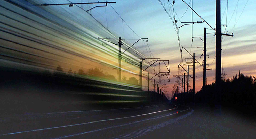 Я не найду себя в твоих стихах...